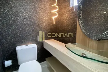 Apartamento &agrave; venda - 221m&sup2; - meia praia