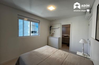 Apartamento para alugar - 127m&sup2; - 2 Quadra Centro