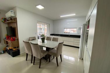 Apartamento &agrave; venda - 77m&sup2; - Castelo Branco
