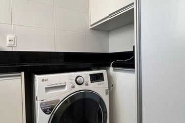 Apartamento &agrave; venda - 100m&sup2; - Meia Praia