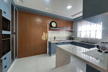 Apartamento &agrave; venda - 279m&sup2; - Meia Praia