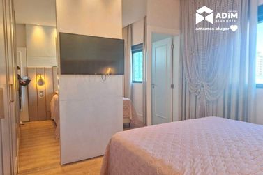 Apartamento para alugar - 127m&sup2; - Meia Praia