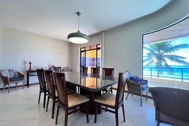 Apartamento &agrave; venda - 170m&sup2; - Meia Praia