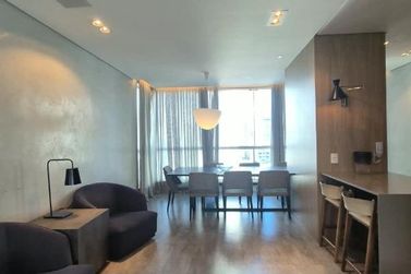 Apartamento para alugar - 135m&sup2; - Centro