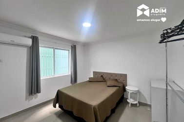 Apartamento para alugar - 182m&sup2; - Centro