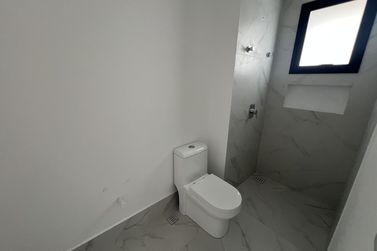 Apartamento &agrave; venda - 185m&sup2; - Meia Praia