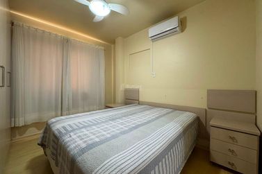 Apartamento &agrave; venda - 96m&sup2; - Centro