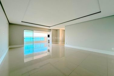 Apartamento &agrave; venda - 182m&sup2; - Morretes