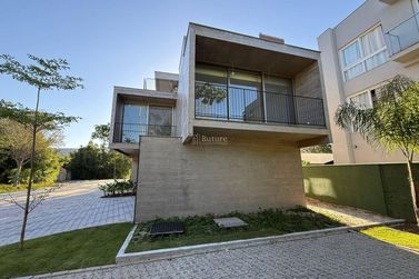 Casa &agrave; venda - Praia do Estaleiro
