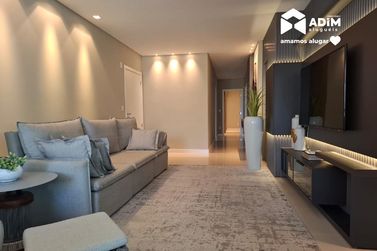 Apartamento para alugar - 142m&sup2; - Meia Praia