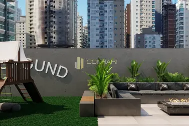 Apartamento &agrave; venda - 122m&sup2; - Meia Praia