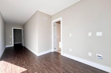 Apartamento &agrave; venda - 185m&sup2; - Centro