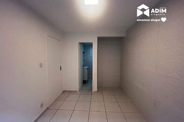 Apartamento para alugar - 28m&sup2; - Centro