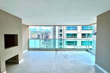 Apartamento &agrave; venda - Meia Praia