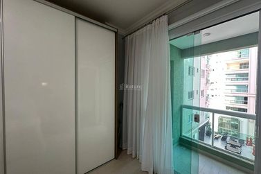 Apartamento &agrave; venda - Meia Praia