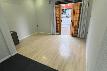 Sala Comercial para alugar - 18m&sup2; - Centro