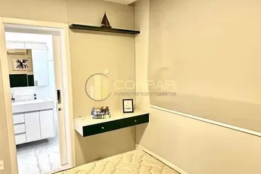 Apartamento &agrave; venda - 80m&sup2; - pereque