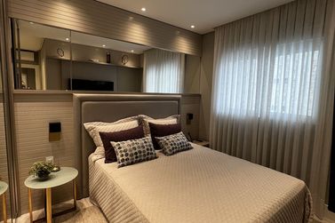 Apartamento &agrave; venda - 148m&sup2; - Meia Praia