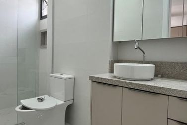 Apartamento para alugar - 81m&sup2; - Jardim Dourado