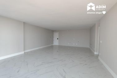 Apartamento para alugar - 125m&sup2; - Centro