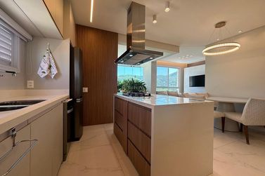 Apartamento &agrave; venda - 115m&sup2; - Centro