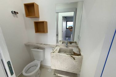 Apartamento &agrave; venda - Meia Praia