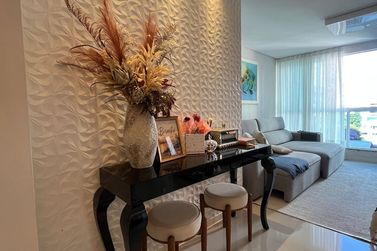 Apartamento &agrave; venda - 120m&sup2; - Meia Praia