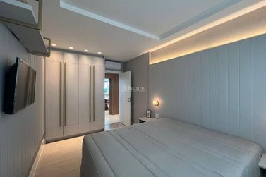 Apartamento &agrave; venda - Meia Praia