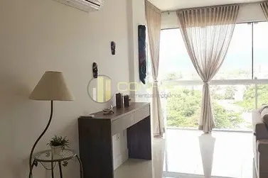 Apartamento &agrave; venda - 180m&sup2; - Meia Praia