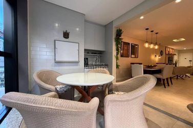 Apartamento &agrave; venda - Meia Praia