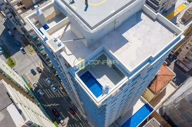 Apartamento &agrave; venda - 164m&sup2; - Meia Praia