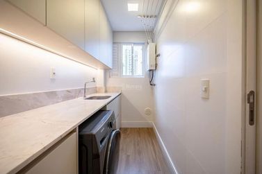 Apartamento &agrave; venda - 125m&sup2; - Centro
