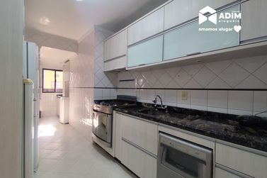 Apartamento para alugar - 96m&sup2; - -centro