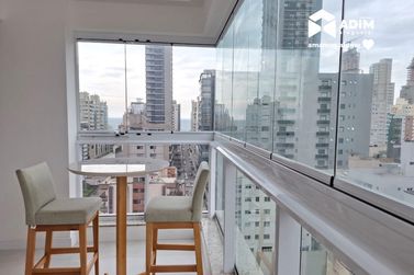 Apartamento para alugar - 119m&sup2; - Meia Praia