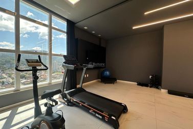 Apartamento &agrave; venda - 118m&sup2; - Centro
