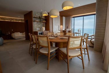 Apartamento &agrave; venda - 335m&sup2; - Centro