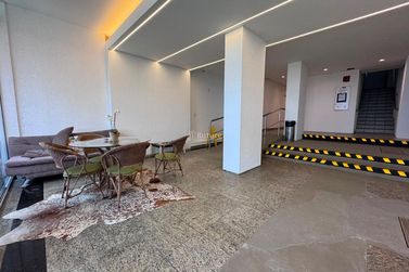 Apartamento &agrave; venda - 77m&sup2; - Centro