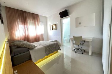 Apartamento &agrave; venda - 193m&sup2; - Meia Praia
