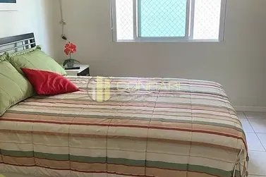 Apartamento &agrave; venda - 144m&sup2; - Meia Praia
