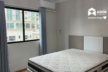 Apartamento para alugar - 140m&sup2; - Meia Praia