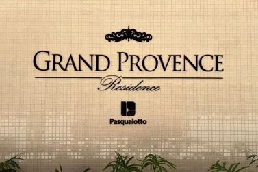 Apartamento &agrave; venda - 180m&sup2; - Meia Praia
