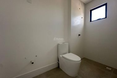 Apartamento &agrave; venda - 185m&sup2; - Meia Praia