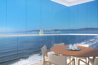 Apartamento &agrave; venda - 186m&sup2; - Meia Praia