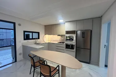 Apartamento para alugar - 187m&sup2; - meia praia