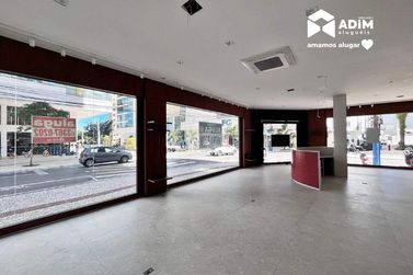 Sala Comercial para alugar - 258m&sup2; - Pioneiros
