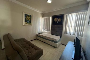 Apartamento para alugar - 228m&sup2; - Centro