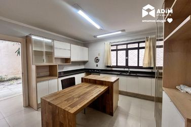 Sala Comercial para alugar - 312m&sup2; - Centro