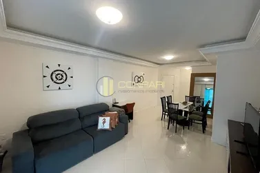 Apartamento &agrave; venda - Meia Praia