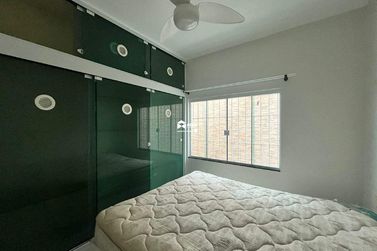 Casa para alugar - 252m&sup2; - Municipios