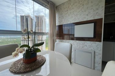 Apartamento &agrave; venda - 85m&sup2; - Meia Praia